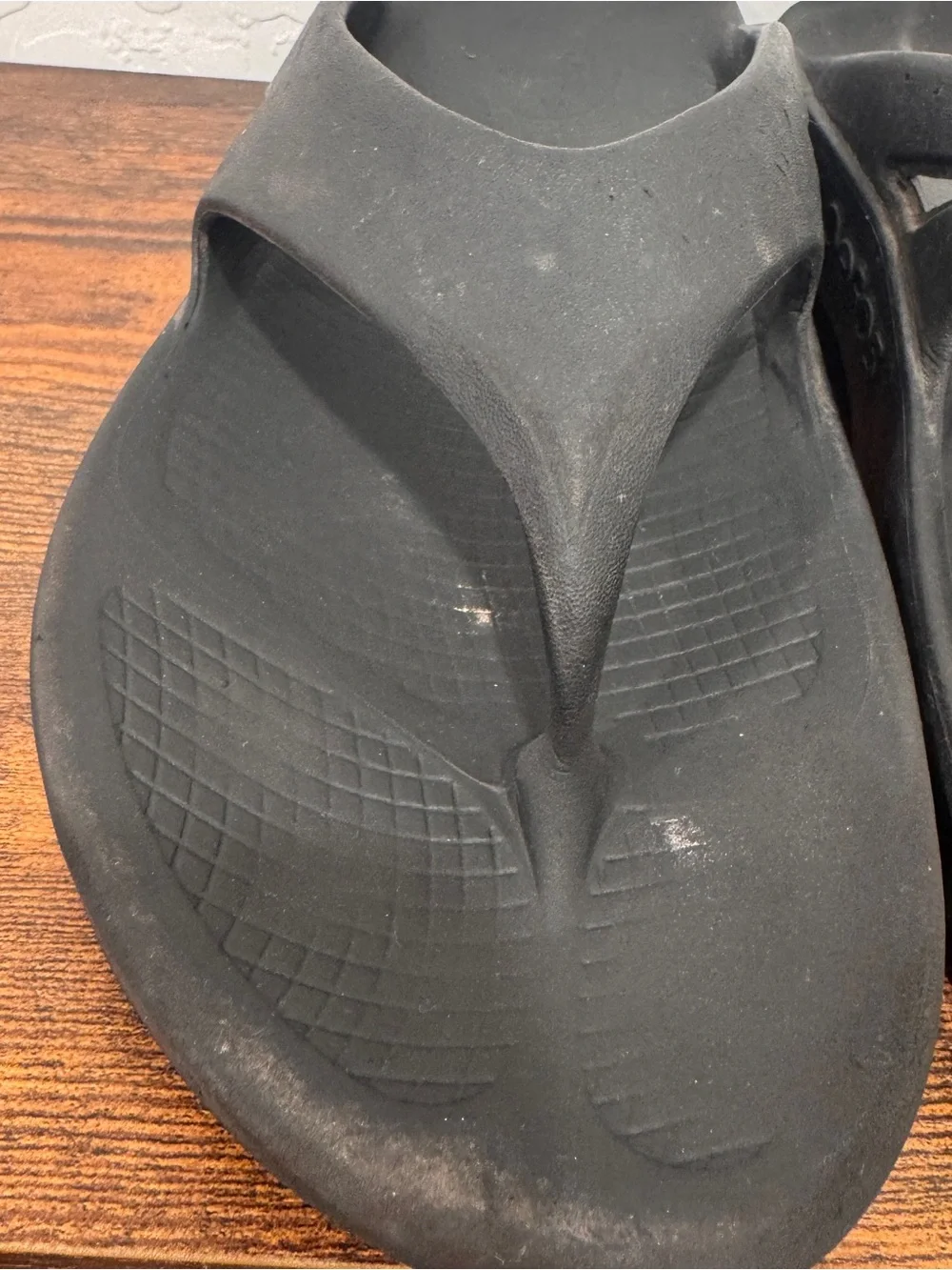 Oofos Original Mens Size 12 W 14 Recovery Slip-On Flip Flops Beach Sandals Black